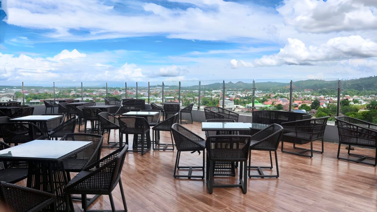 Daville Sky Lounge, Kemewahan di Kota Sorong