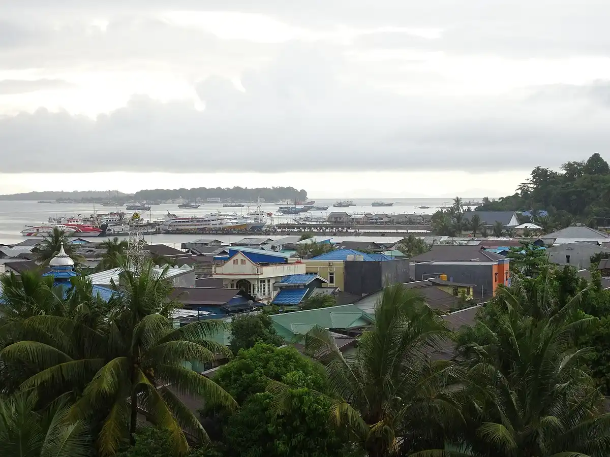 Keajaiban Kota Sorong: Pintu Gerbang Menuju Raja Ampat dan Pesona Alam Papua