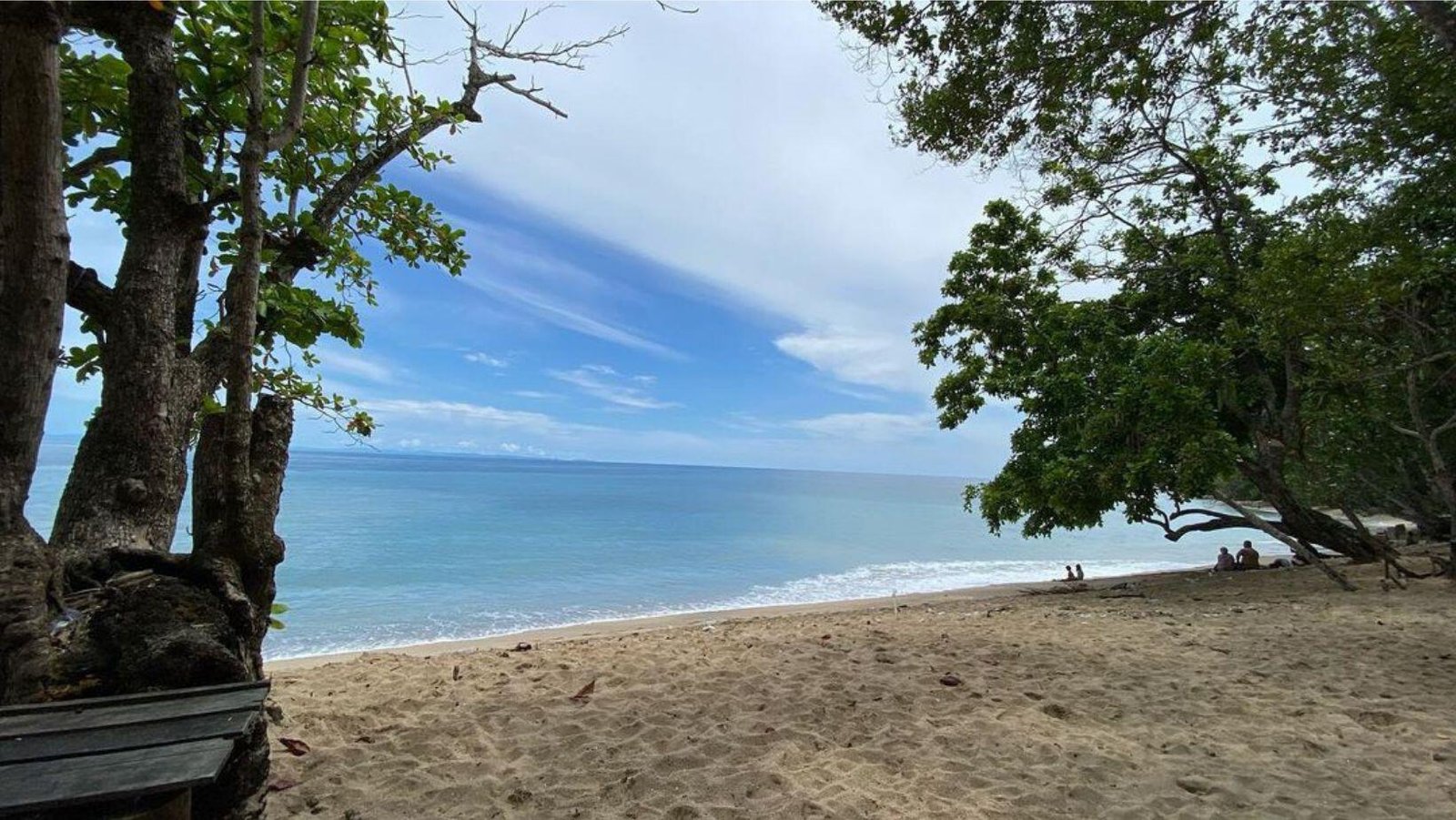 Pantai Tanjung Batu, Keindahan Pinggir Laut Sorong