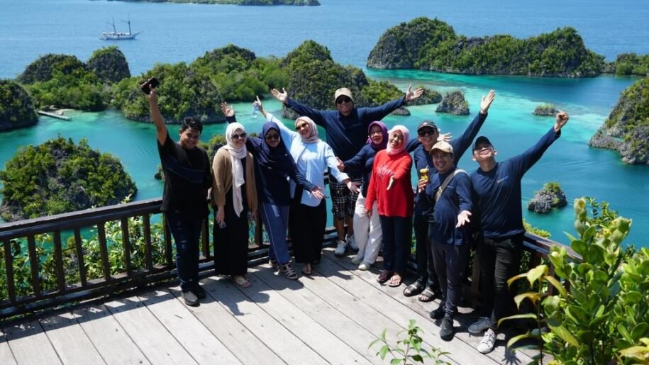 Panduan Trip Bisnis ke Sorong: Efisien Bekerja, Nyaman Beristirahat