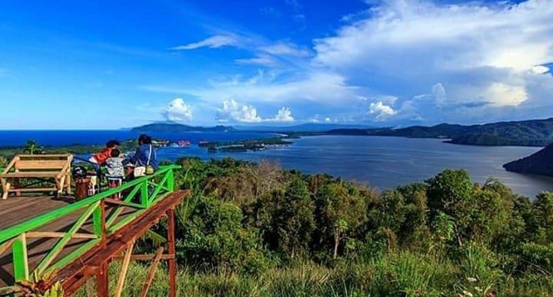 Menyapa Mentari di Ufuk Timur: Spot Sunrise Terbaik di Sorong
