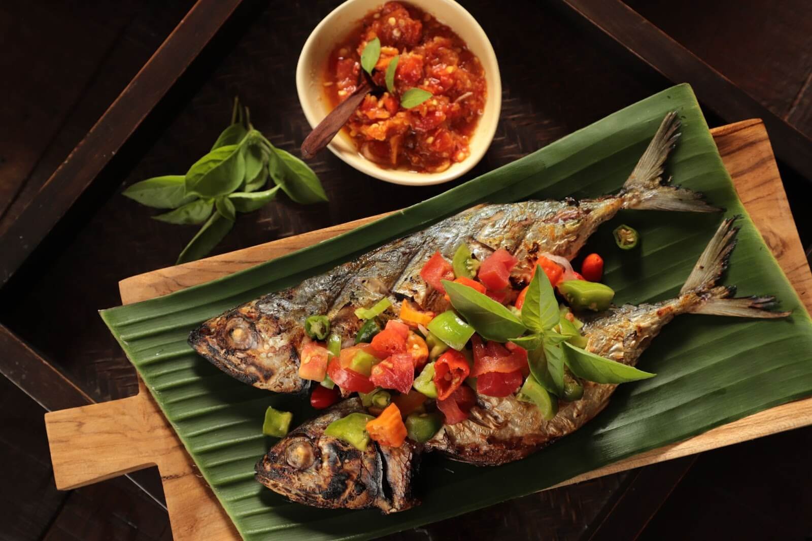 Wisata Kuliner Sorong: Menyelami Rasa Asli Papua dari Laut Hingga Pegunungan Wisata Kuliner Sorong: Menyelami Rasa Asli Papua dari Laut Hingga Pegunungan