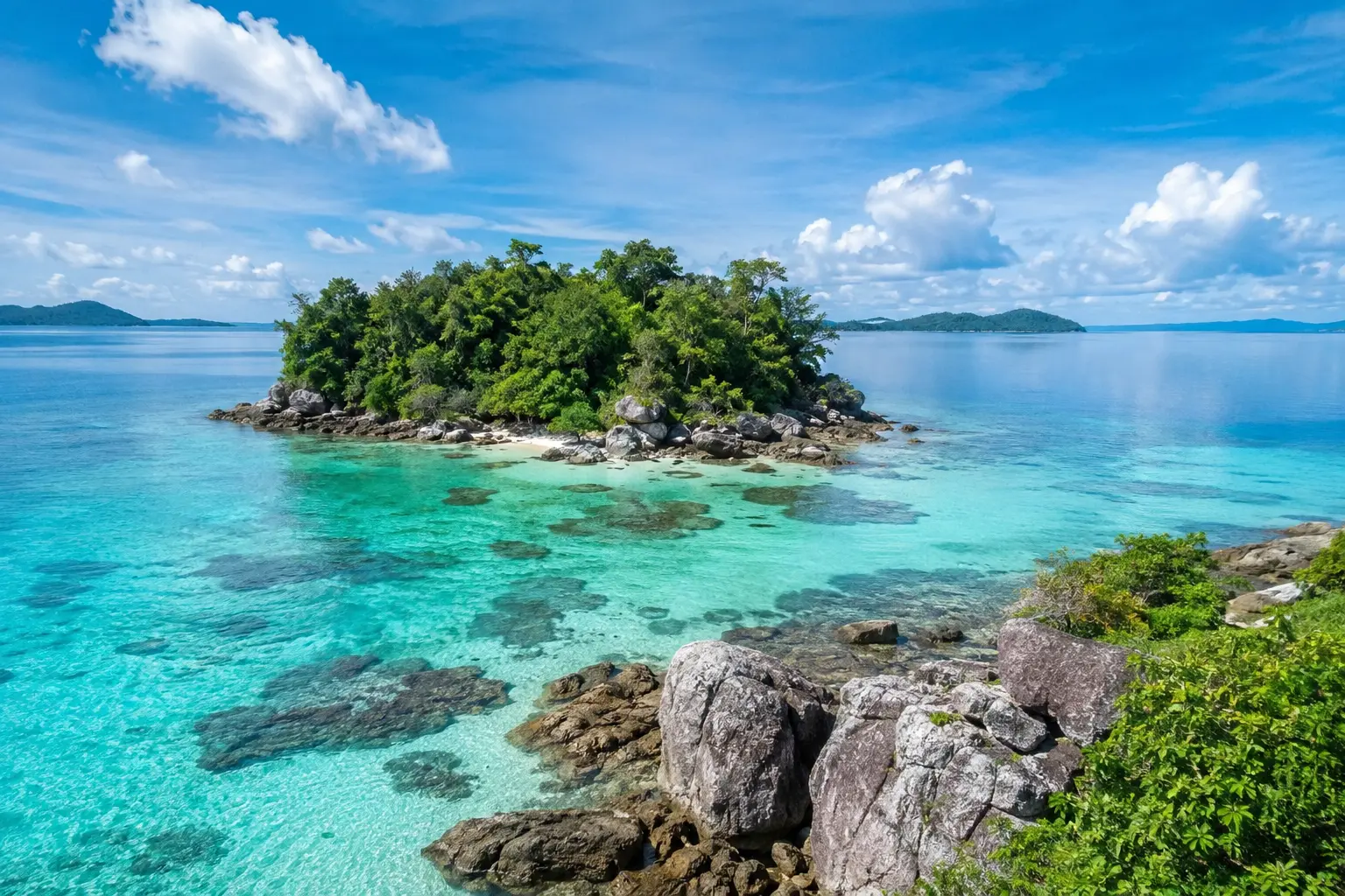 5 Rekomendasi Wisata bahari daerah Sorong yang Memorable untuk Vacation Penuh Petualangan